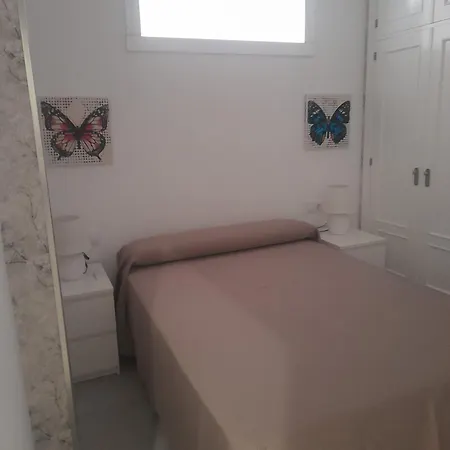 Casandra - Antiguo Valencianos Hostel *