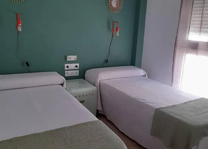 Hostel Casandra - Antiguo Valencianos Conil De La Frontera