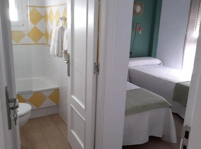 Hostel Casandra - Antiguo Valencianos