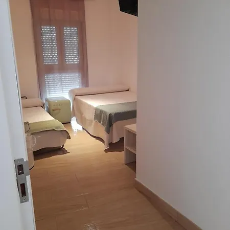 Hostel Casandra - Antiguo Valencianos