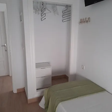 Hostel Casandra - Antiguo Valencianos