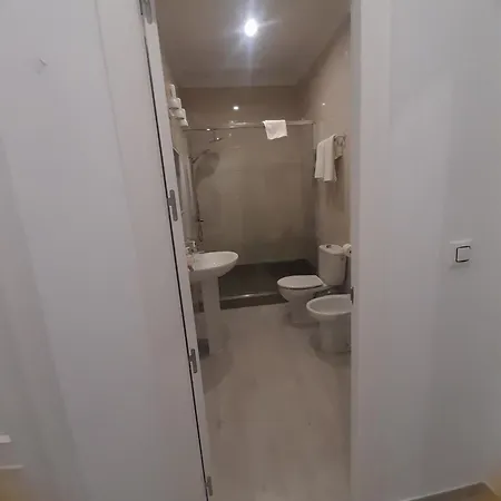 Hostel Casandra - Antiguo Valencianos Conil de la Frontera