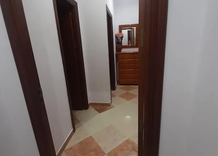 Casandra - Antiguo Valencianos بيت شباب كونيل ذي لا فرونتيرا